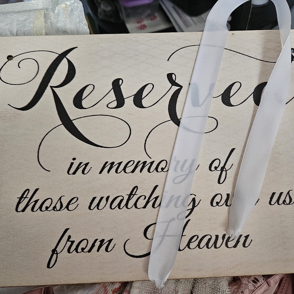 Brand new wedding remembrance sign